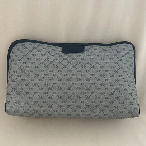 Gucci Bag - Picture 3 of 14